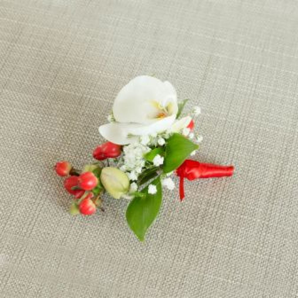 Buttonhole Flowers with Herbs