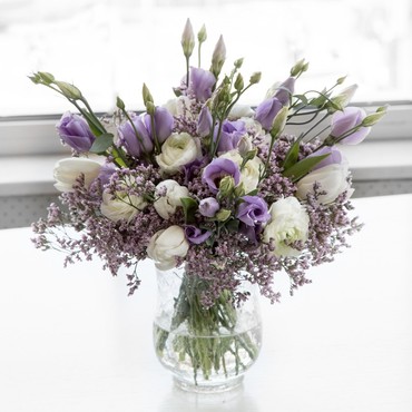 pretty flower bouquet send online