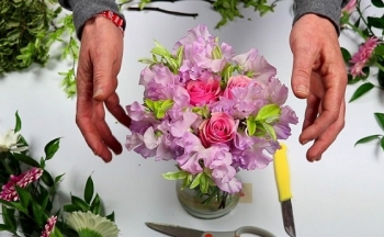 DIY Flower Arrangements: The Ultimate Guide to Professionally Designed Floral Displays